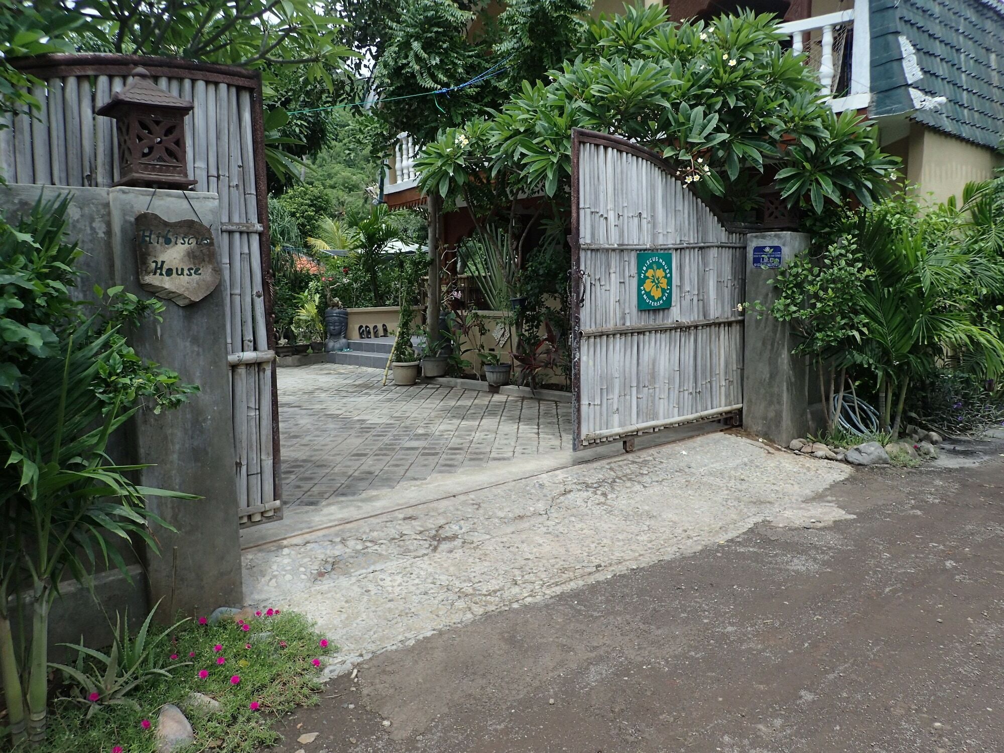 Hibiscus House Bali Hotel Pemuteran Exterior foto